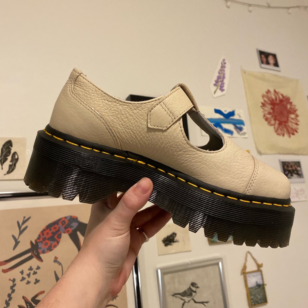 Dr. Martens platform Mary Janes